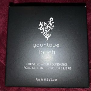 Younique Touch Loose Power Foundation
